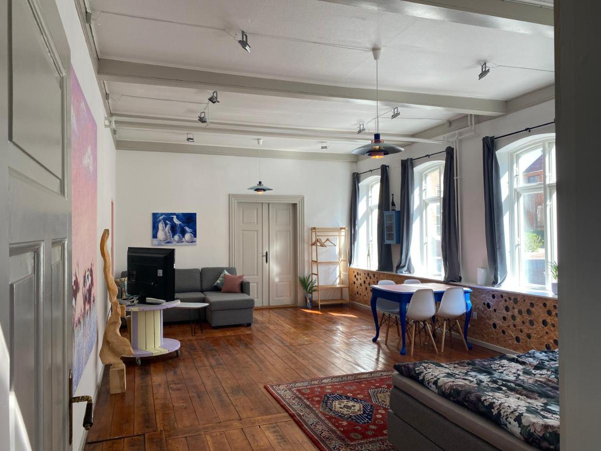 Gallery Studio In The Heart Of Højer Exterior foto